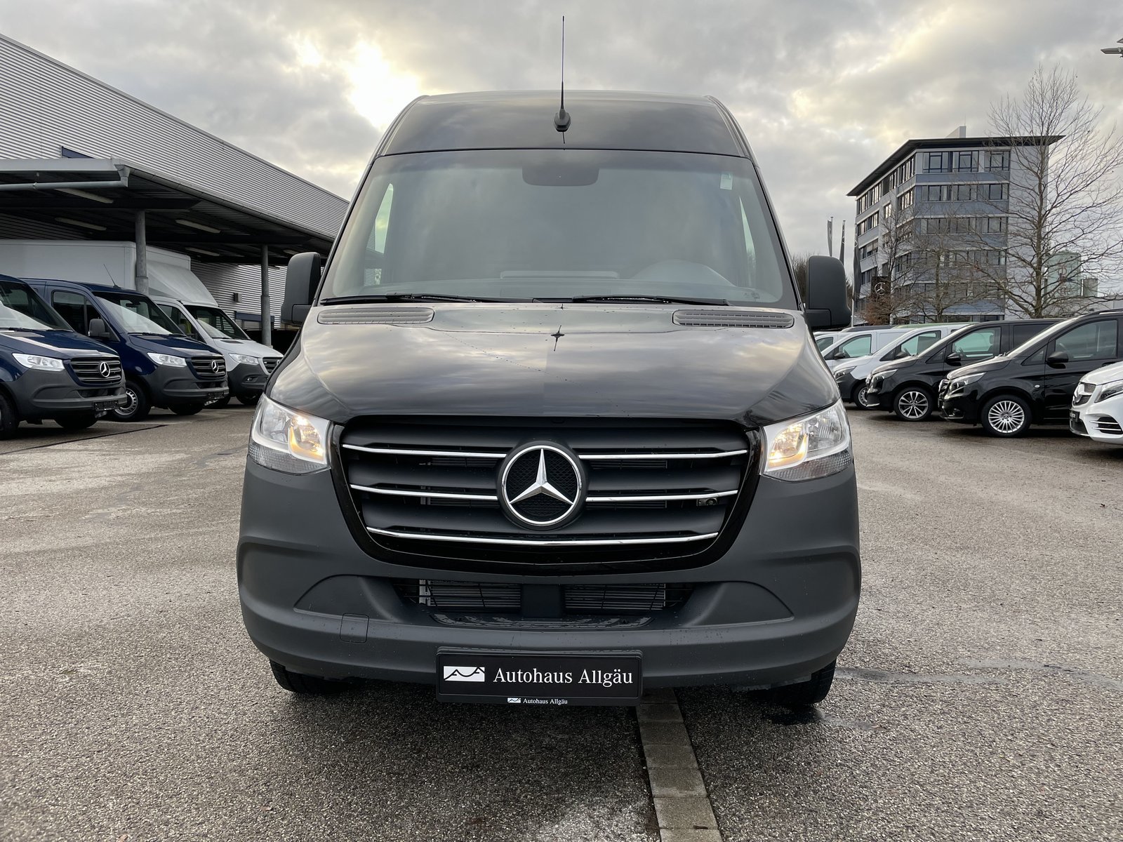 MERCEDES-BENZ Sprinter 317 CDI Kasten Hochdach Standard